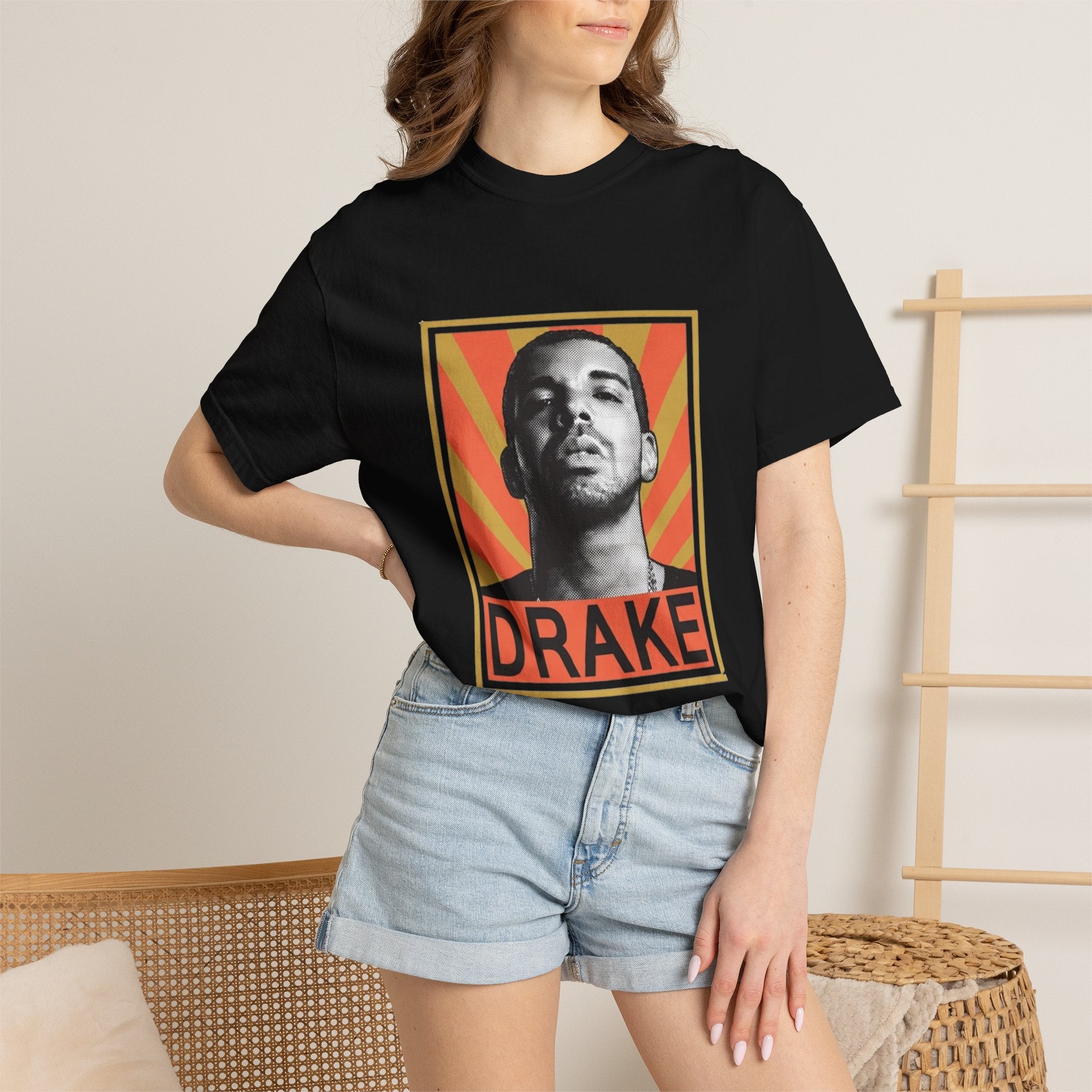 Retro Poster Portrait "DRAKE" Tee