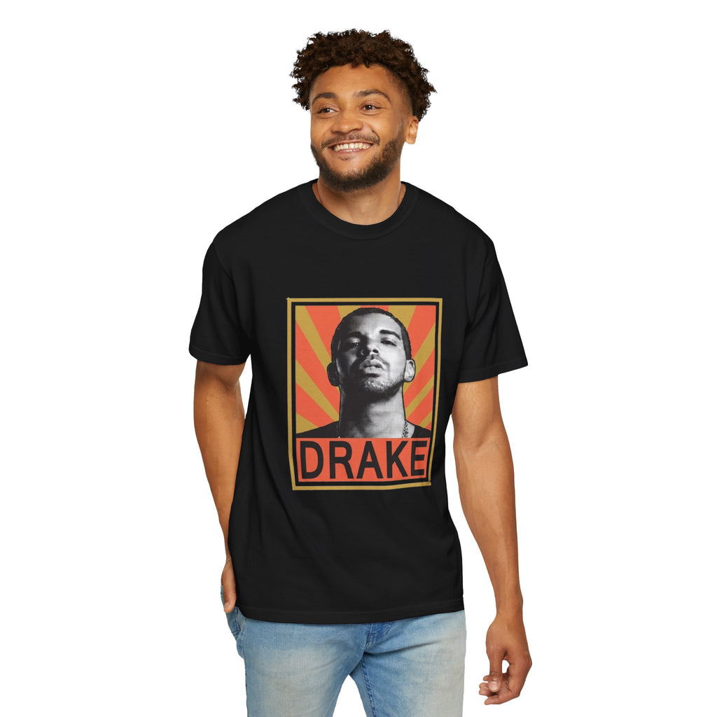 Retro Poster Portrait "DRAKE" Tee